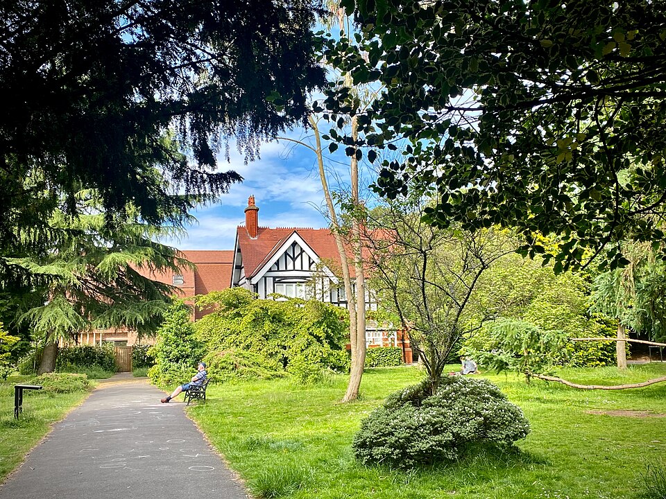 Marie Louise Gardens（United Kingdom）