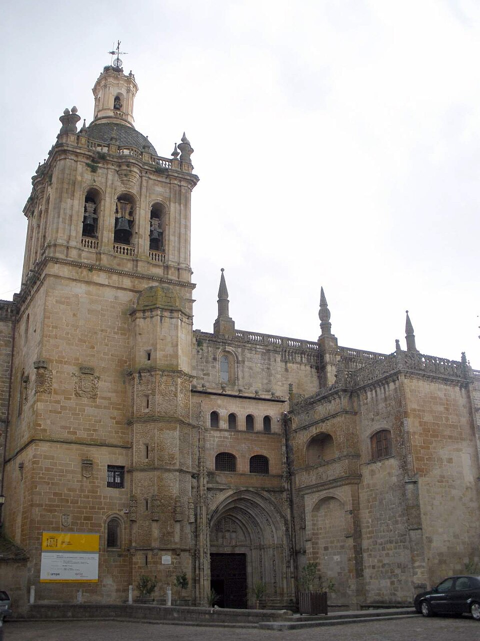 Catedral de Santa María de la Asunción de Coria（Spain）