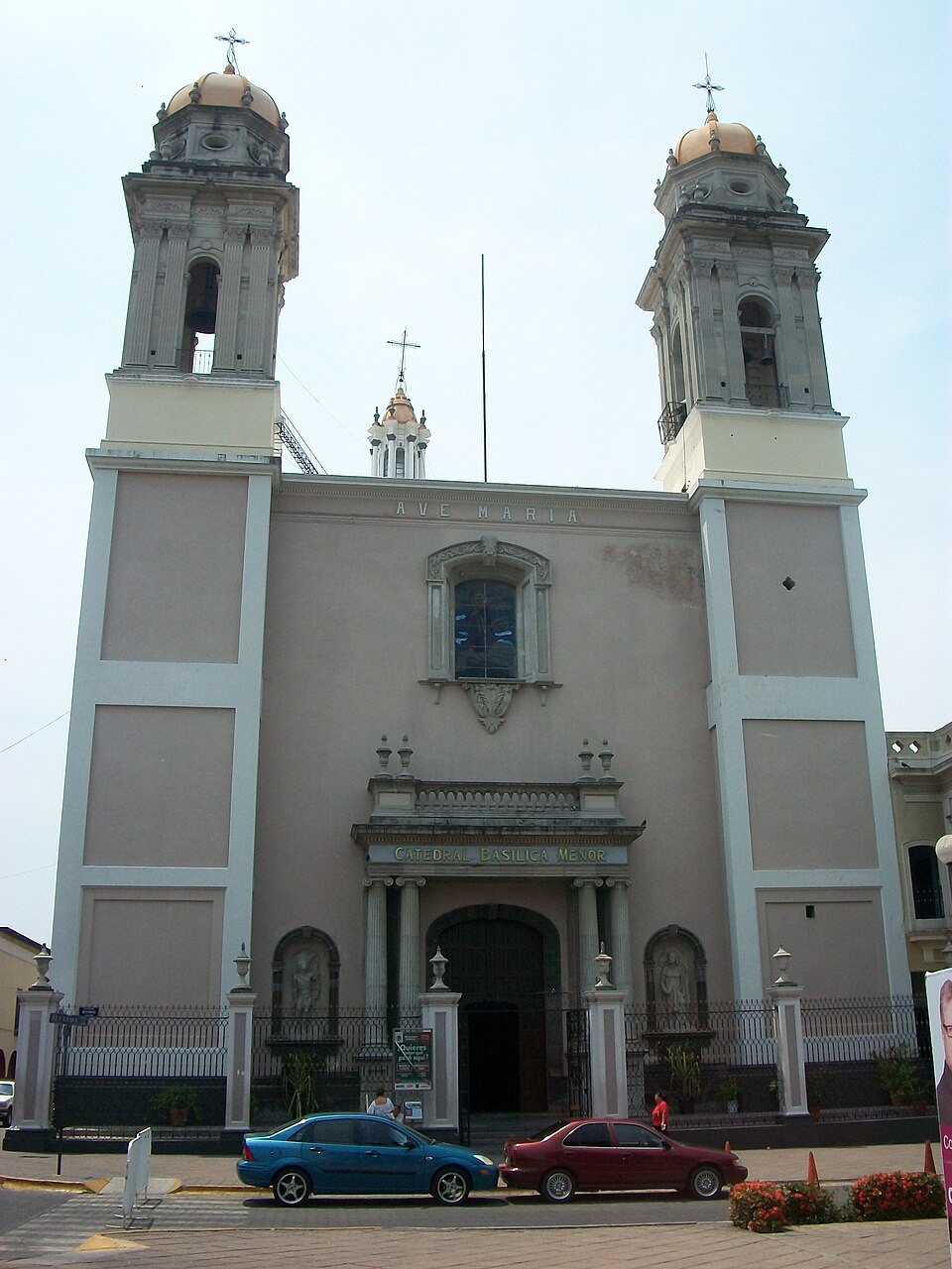 Cathedral Basilica of Our Lady of Guadalupe（Mexico）