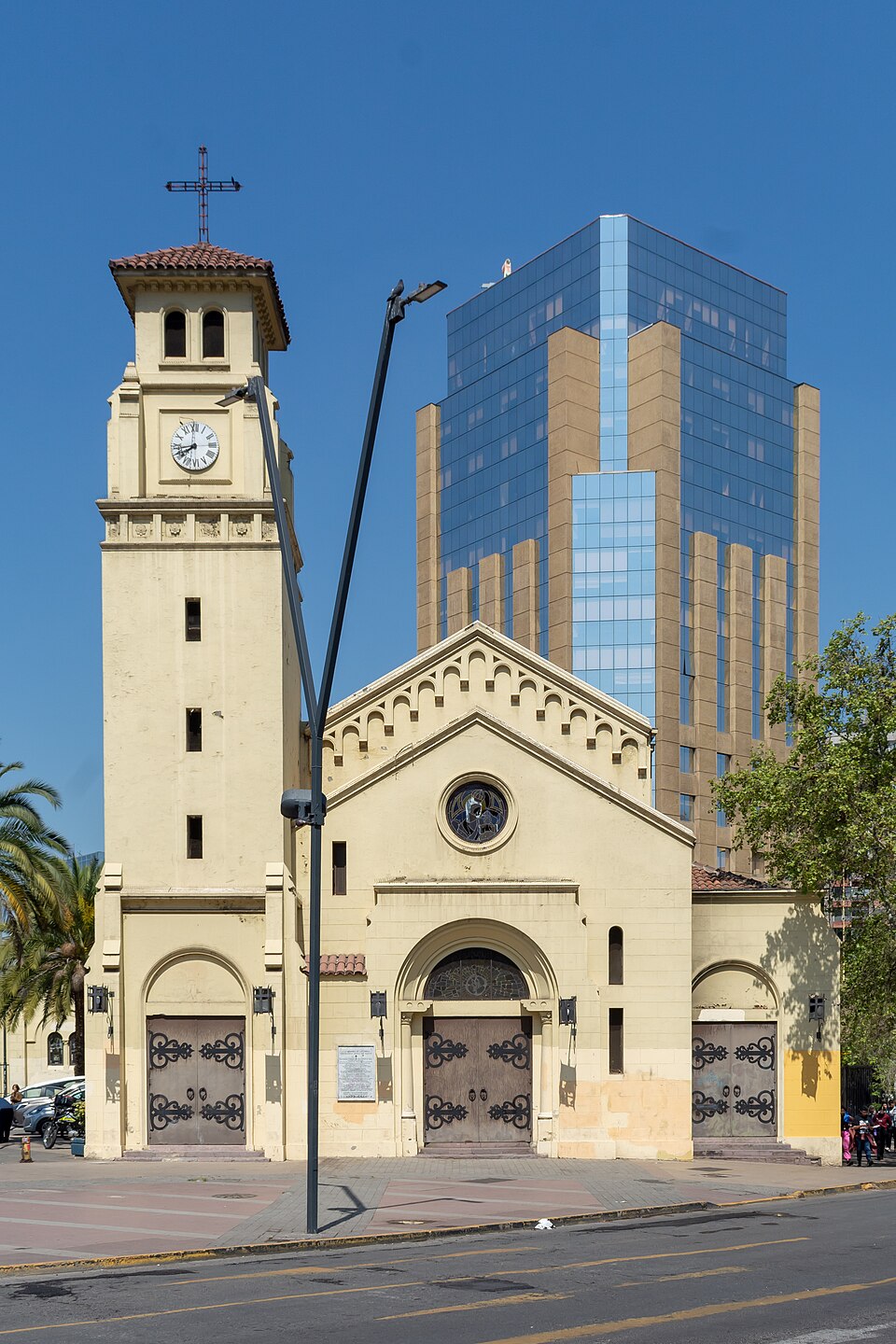 Military Cathedral of Our Lady of Mount Carmel, Santiago（Chile）