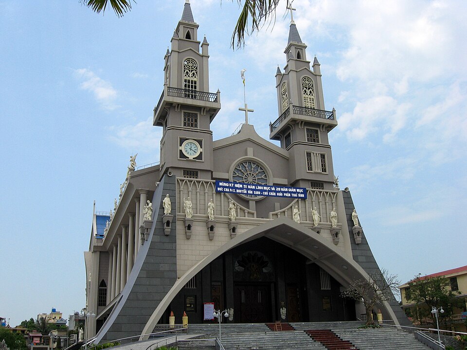 Sacred Heart Cathedral of Thái Bình（Vietnam）