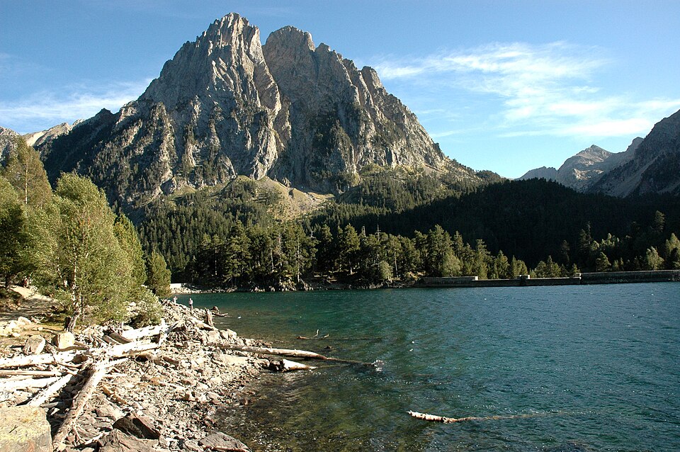 Aigüestortes i Estany de Sant Maurici National Park（Spain）
