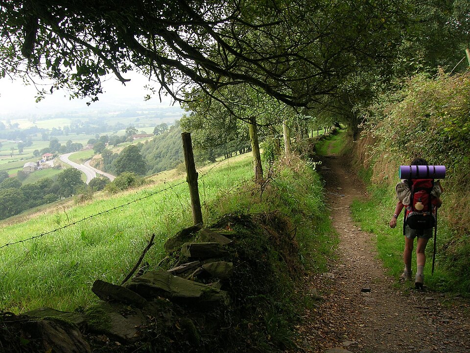Routes of Santiago de Compostela: Camino Francés and Routes of Northern Spain（Spain）