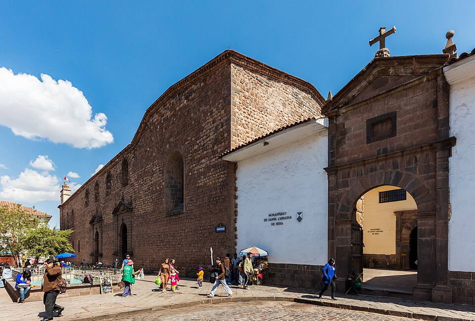 Church of Santa Catalina（Peru）