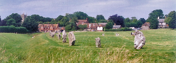 Stonehenge, Avebury and Associated Sites（United Kingdom）