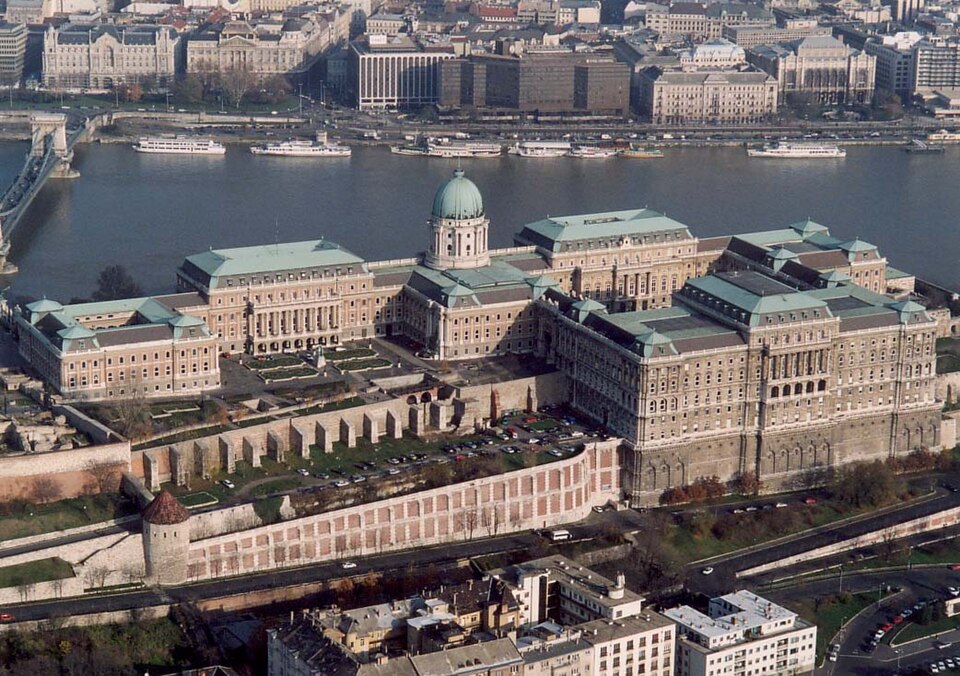 Budapest, including the Banks of the Danube, the Buda Castle Quarter and Andrássy Avenue（Hungary）