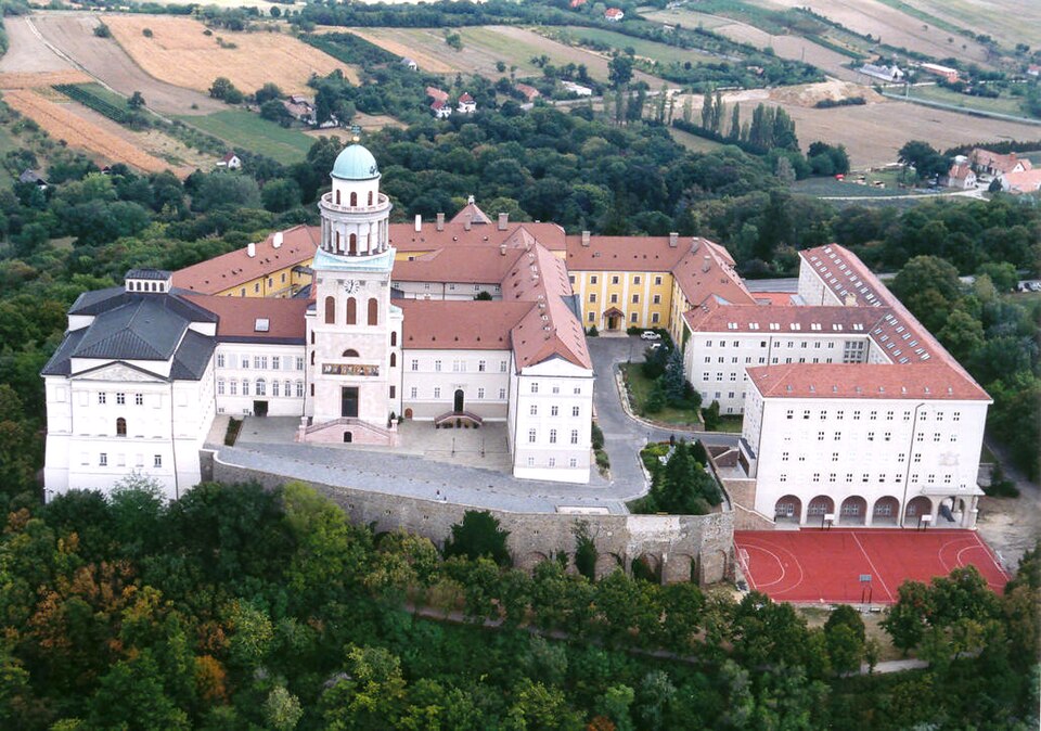 Pannonhalma Archabbey（Hungary）