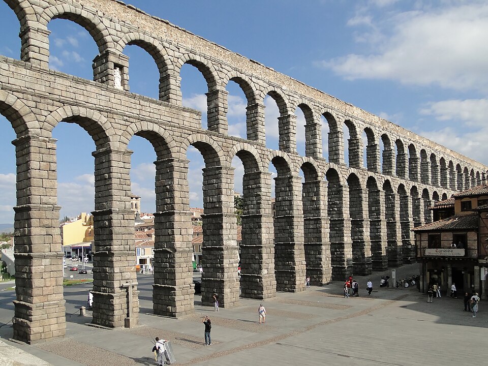 Old Town of Segovia and its Aqueduct（Spain）