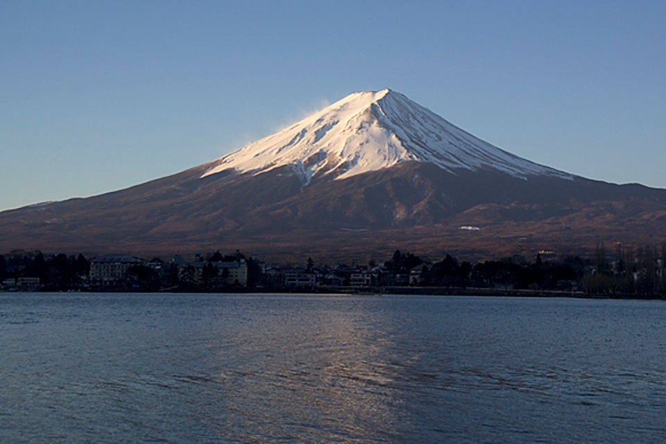 Fujisan, sacred place and source of artistic inspiration（Japan）