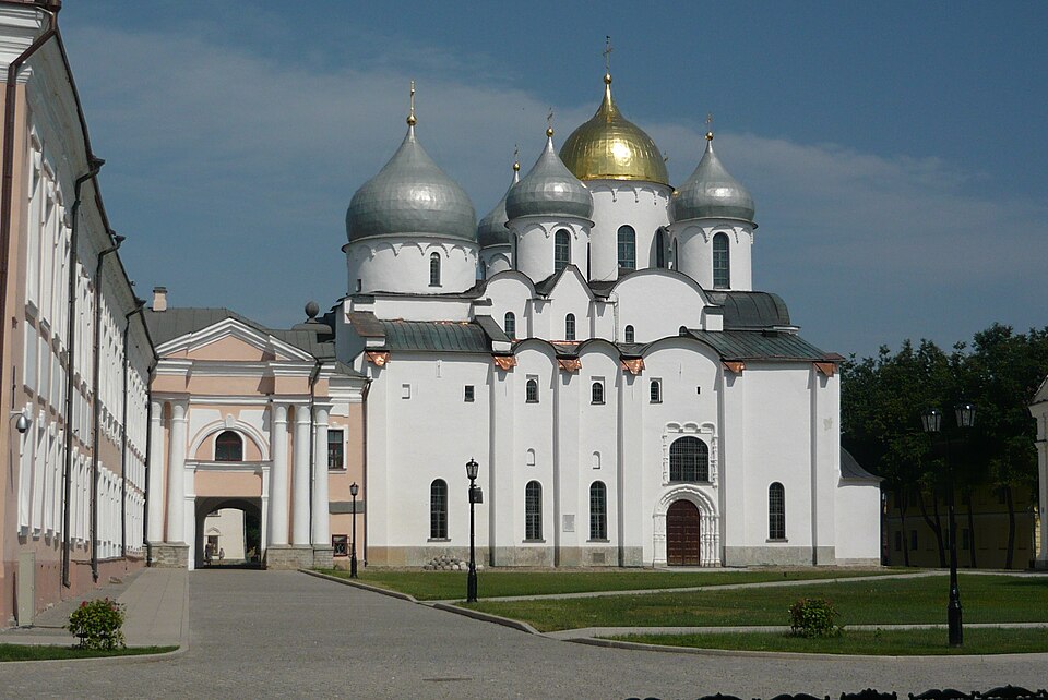 Historic Monuments of Novgorod and Surroundings（Russia）